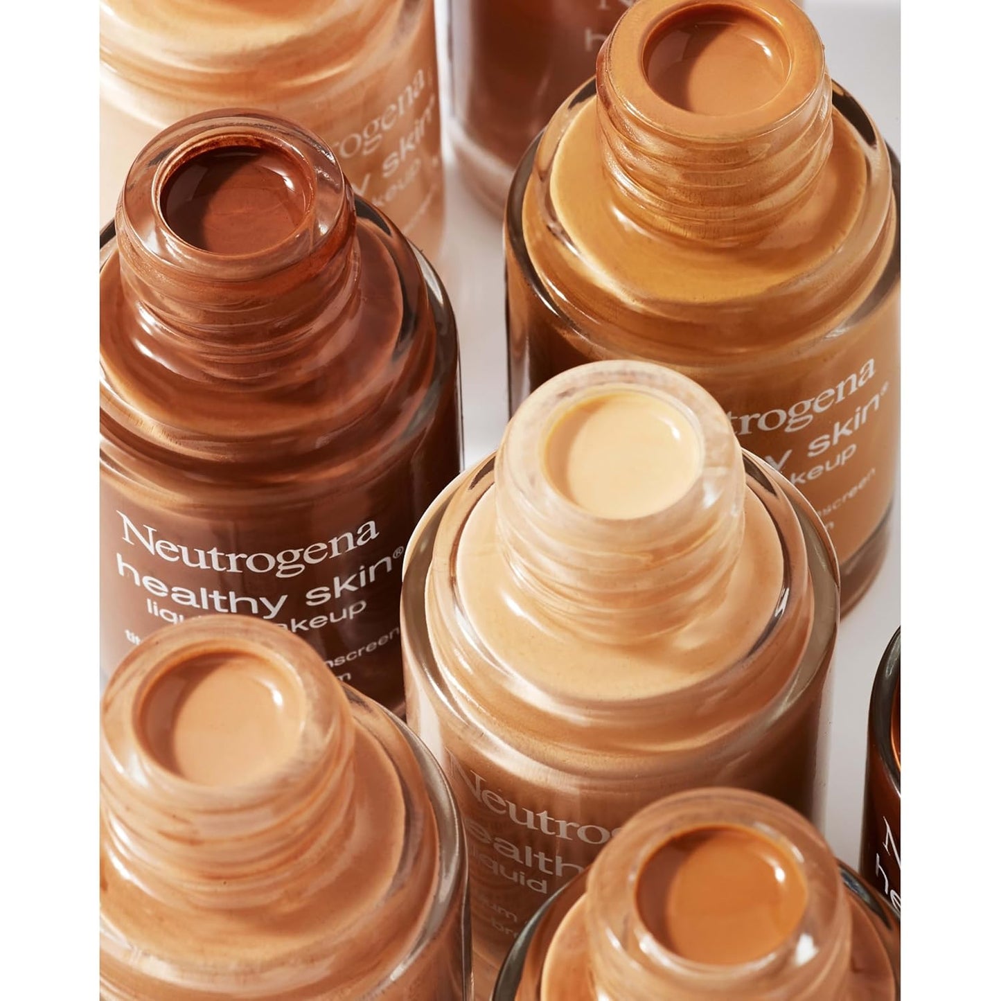Neutrogena Healthy Skin Liquid Foundation Makeup with Broad Spectrum SPF 20 Sunscreen, Lightweight, Medium Coverage Makeup with Sunscreen and Pro-Vitamin B5, Buff 30, 1 fl. oz
