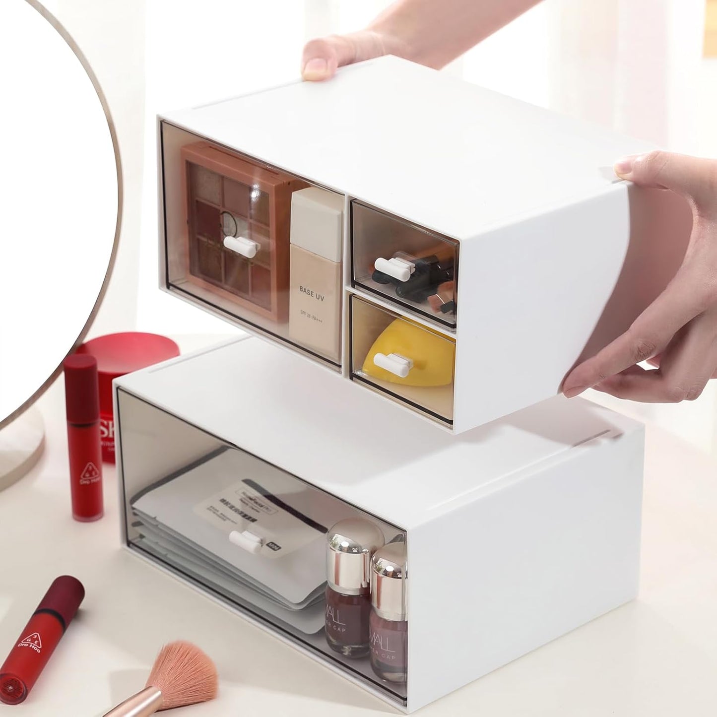 Desk Organizer with 4 Drawers, Makeup Organizer, Desktop Storage Box, Cosmetics Storage Box for nail polish, Lipstick, Brushes, Jewelry, Skincare, Bathroom Organization Boxes(White)