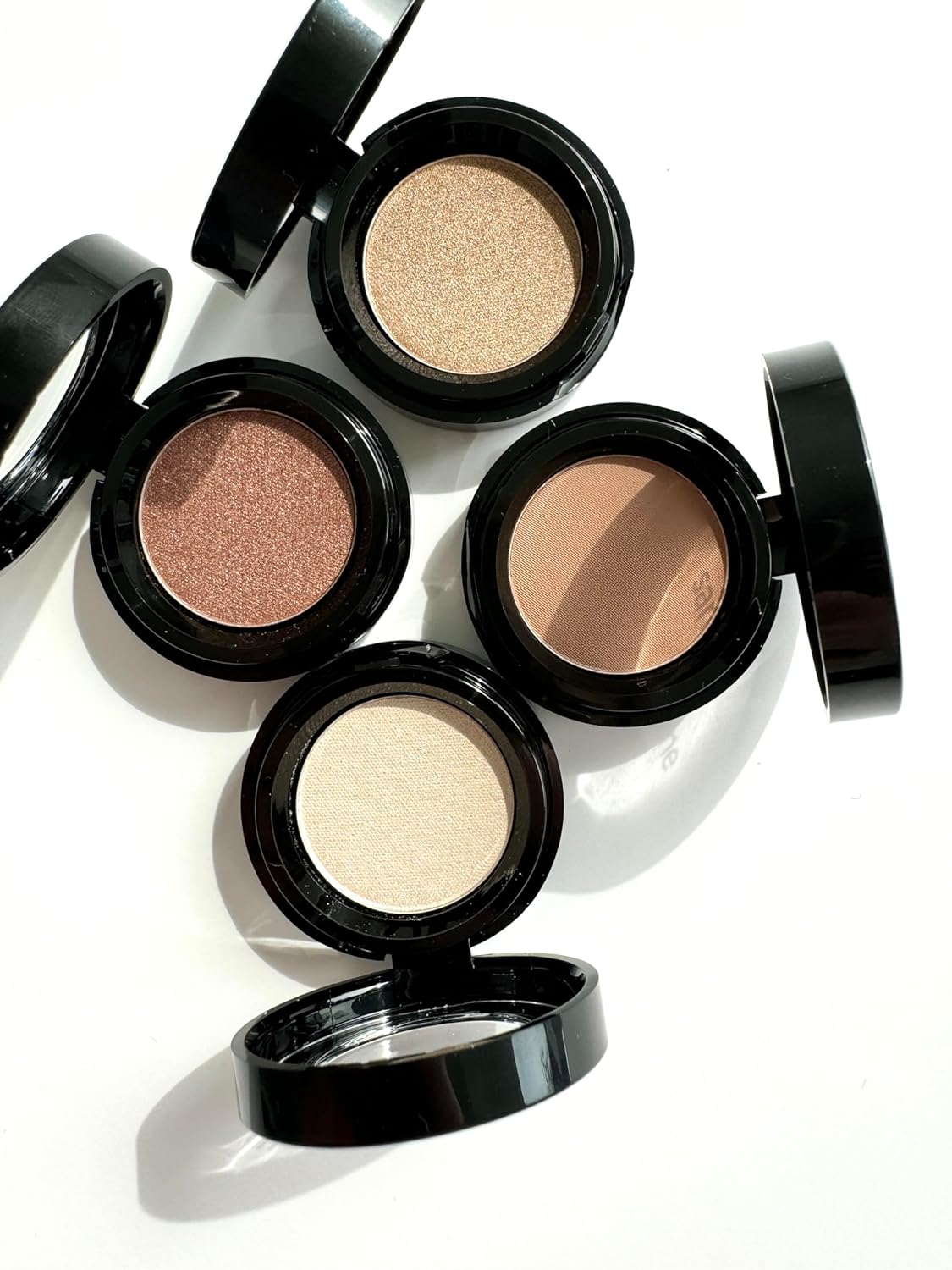 Eyeshadow for Sensitive Eyes, Eyeshadow with Long Durability, Allergy Certified, Fragrance-Free and Vegan Eye Make-Up, Hypoallergenic Make-Up (584 Dark Bronze)