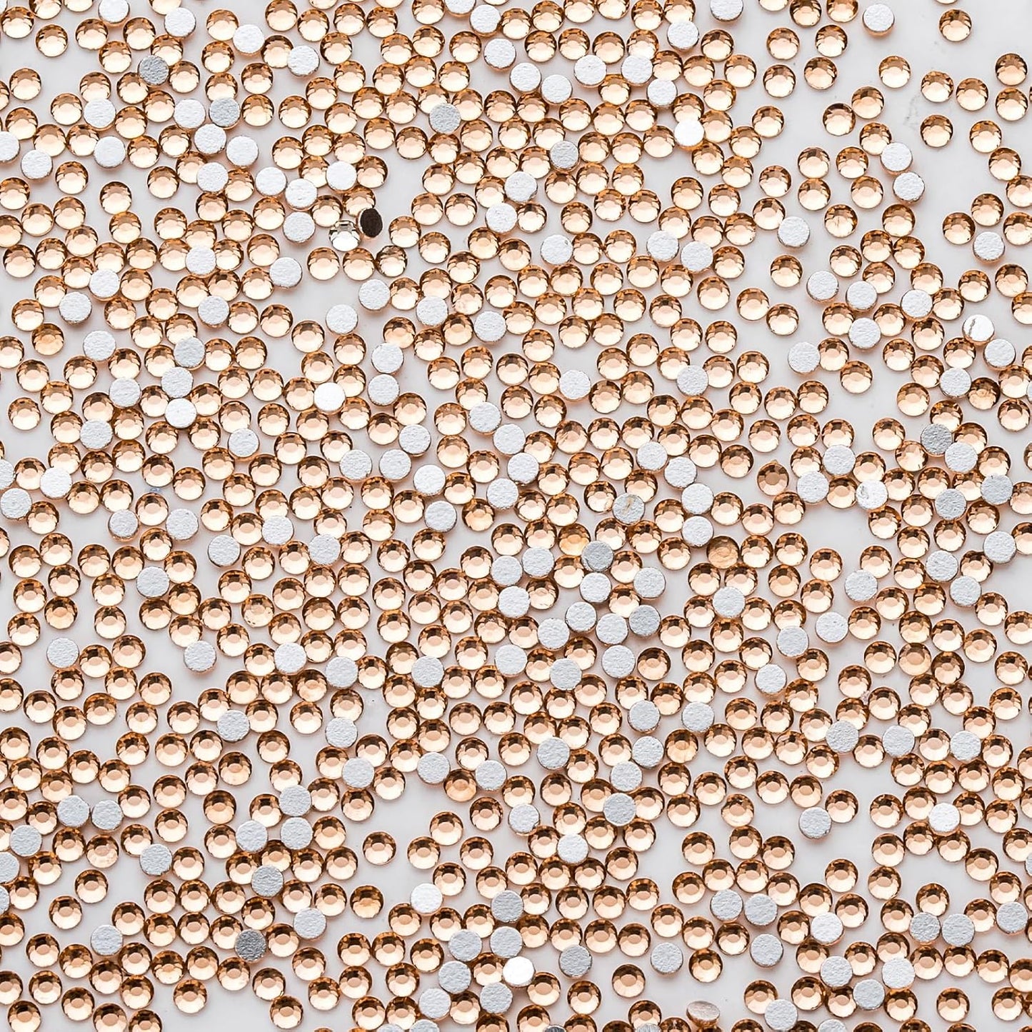 1440Pcs Champagne Crystal Rhinestones,Glass Flatback Rhinestones Gemstones for Nail Face Makeup Art Crafts Clothes Decoration -(SS3,1.4mm,Champagne)
